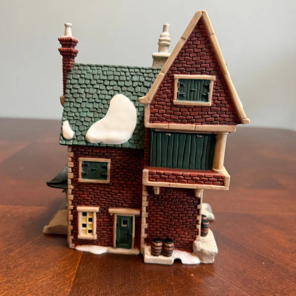 Dept 56 Dickens Village The‎ China Trader Porcelain Lighted Building 55840